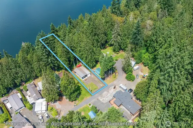 Great lake side lot on Mayfield Lake