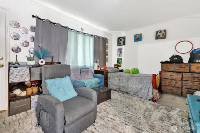 Apt. 1 - Living area