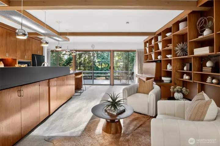 Sitting area with custom built in bookshelves