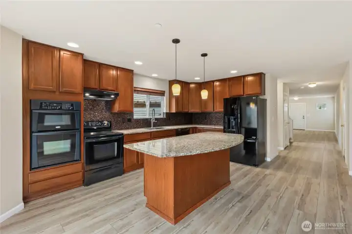 Large Kitchen with spacious island & dining area