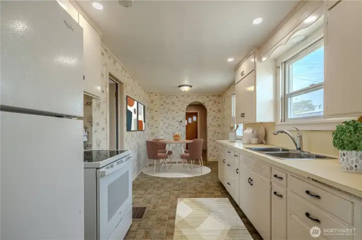 Kitchen Virtually staged