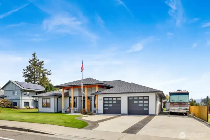 house with RV parking