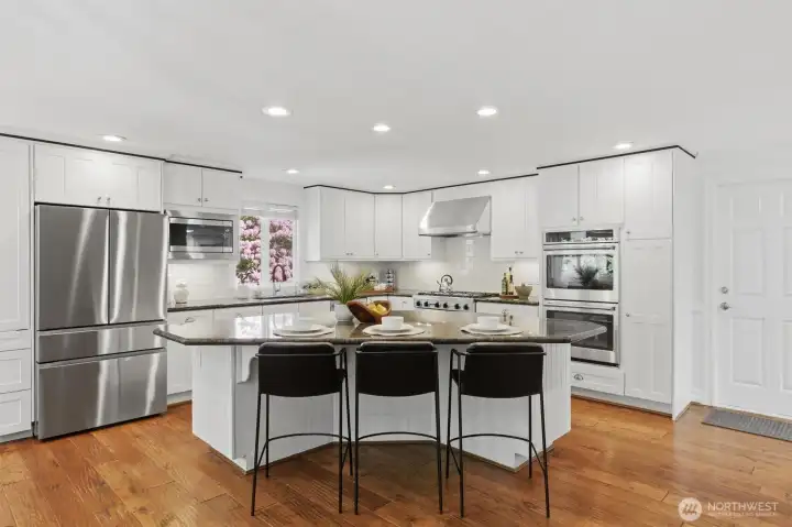 Kitchen has been renovated.
