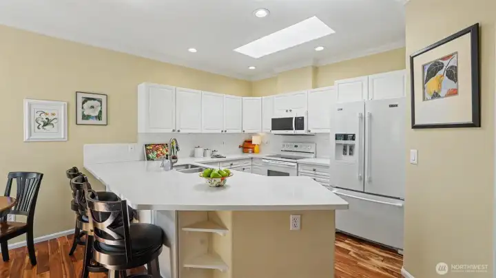 Storage galore and a walk in pantry! Storage galore and a walk in pantry!