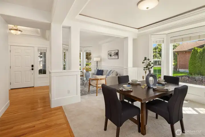 A great flexible open space - use as a formal dining room, or repurpose to an everyday living space.