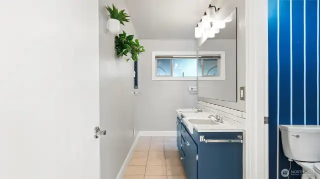 Main Floor Bathroom
