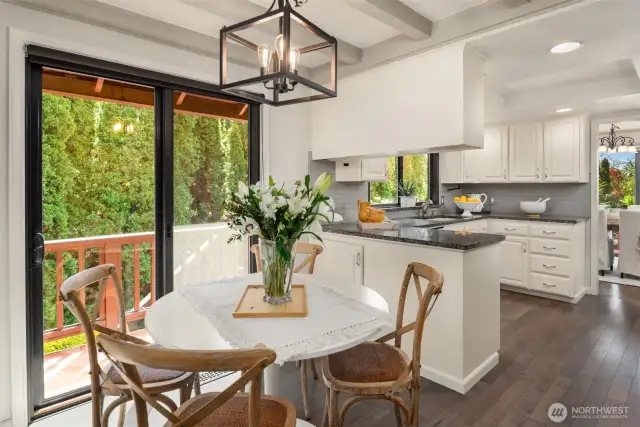 Additional eating area in the kitchen