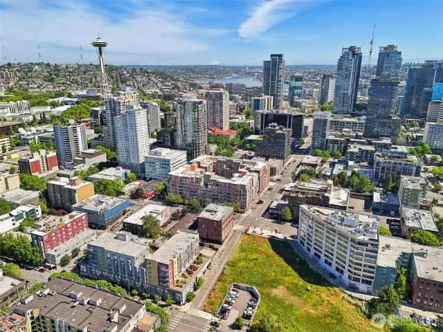 Walk to the Space Needle