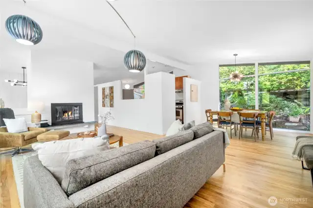 Open floor plan flows easily from the living room, to the dining room and kitchen.