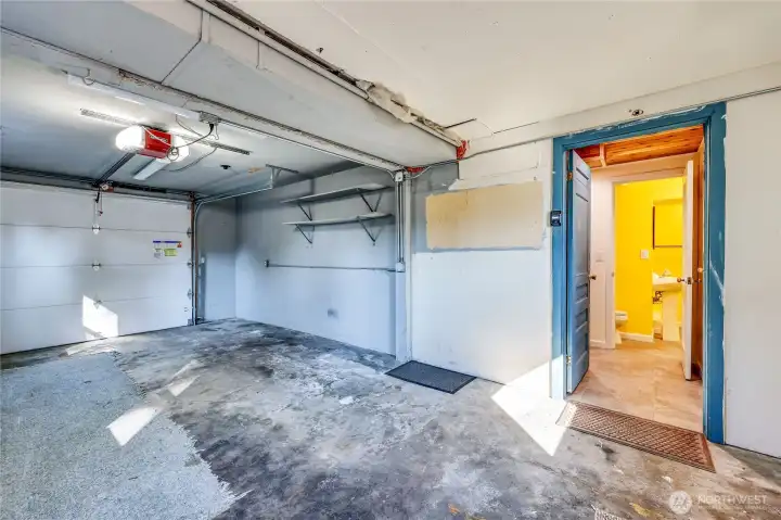 One car garage access to the basement.
