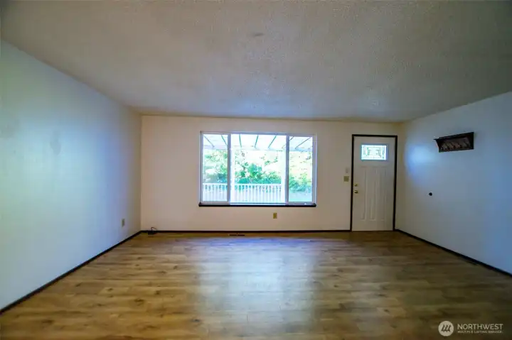 Living Rm