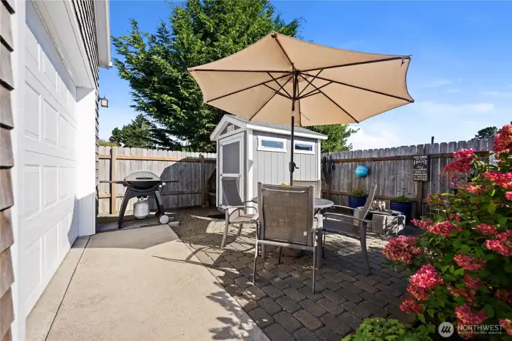 One of several lovely spaces to enjoy the outdoor space.