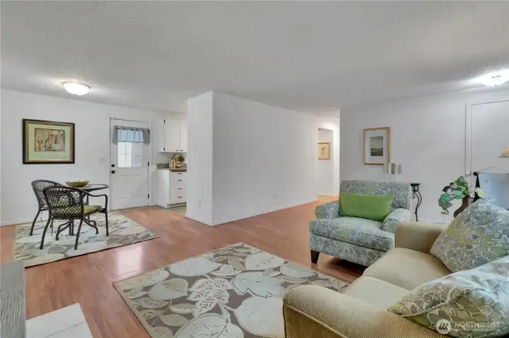 A nice eating area...