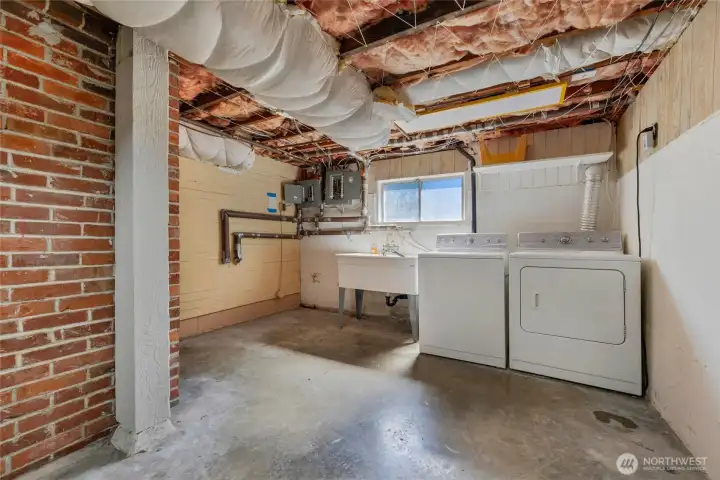 Daylight basement utility area...