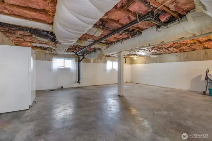 Daylight basement ready to add bedrooms and added living space!