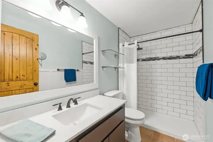 Guest Bath. New Shower!