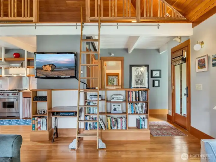 ladder leading to the loft above.