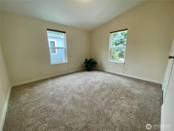 Guest bedroom 2
