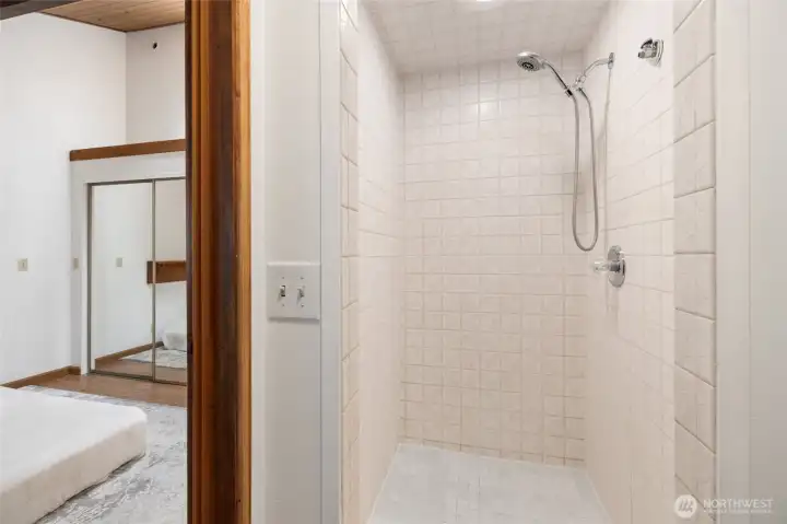 Shower in main floor Primary bedroom