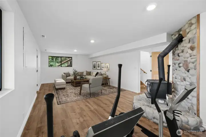 Virtually staged. Huge bonus/flex space downstairs. Apartment, multi-generational living or primary suite?? You name it!!