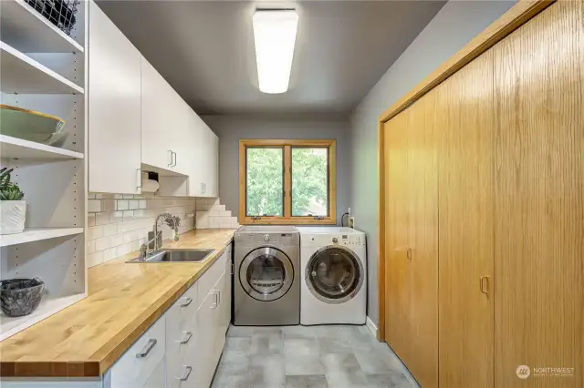 Main Floor Laundry Room