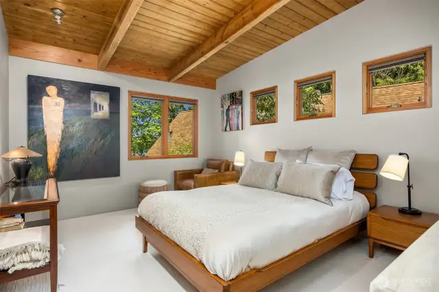 Spare bedroom with views of the water