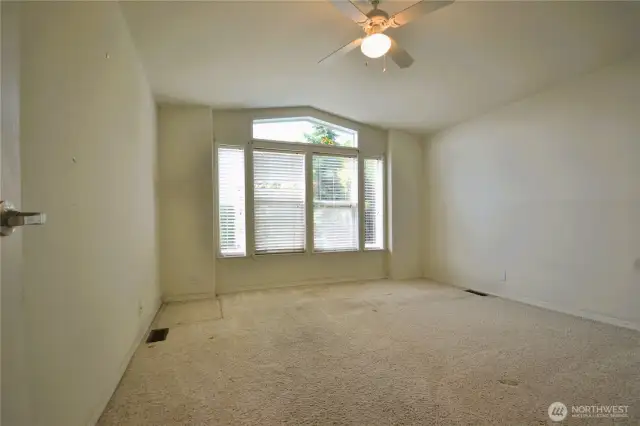 Bedroom with lot of light