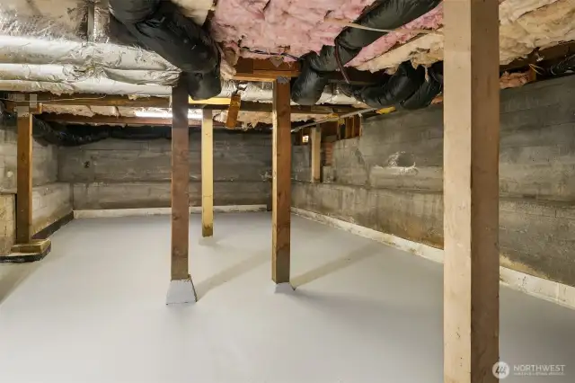 780sf unfinished basement with private entrance. Perimeter drainage system installed. ***Buyer to verify to their own satisfaction how to finish the space, if preferred, Seller makes to guarantees or warranties***