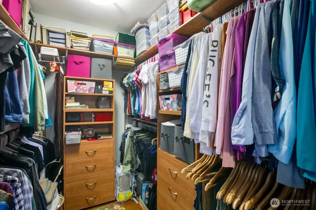 Walk-in primary closet