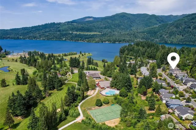 Access to and walking distance from beaches, trails, golf, & more!