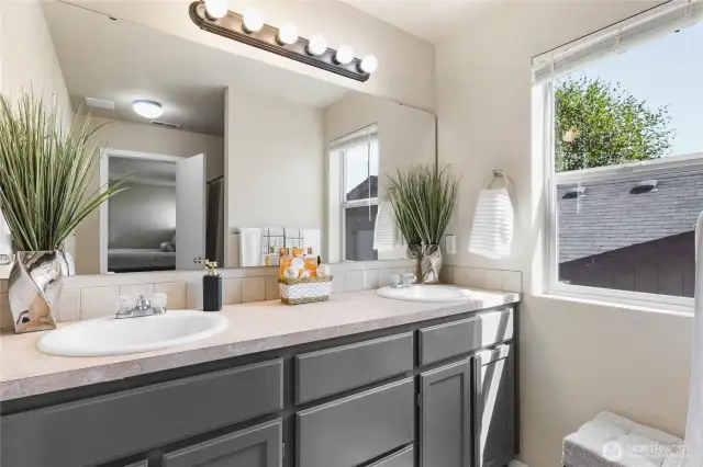 Primary Bedroom Bathroom