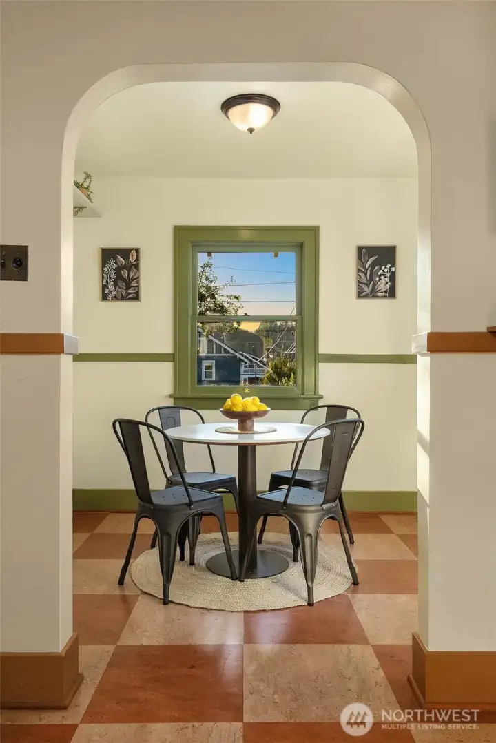 Totally charming breakfast nook off the kitchen.