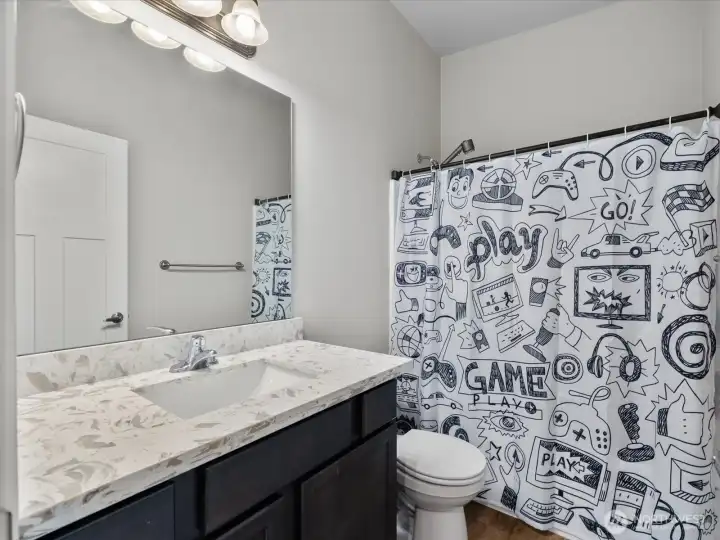 3rd Floor Full Bathroom