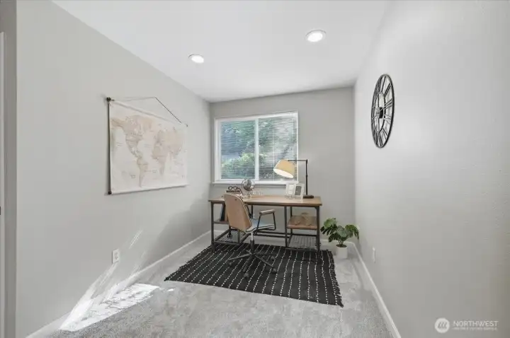 Upstairs flex space for office or play