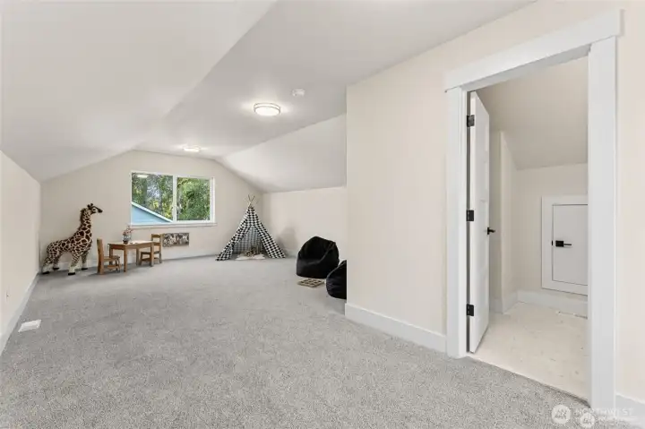 Photo is of the same floorplan and is for display purposes to show options. photo may contain upgrades.