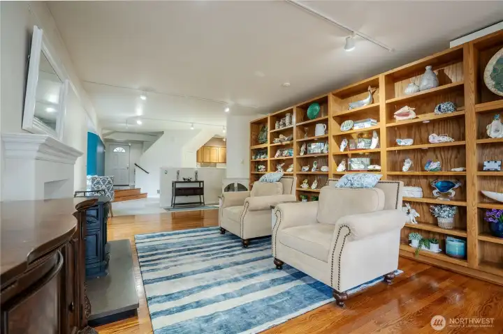 Extensive built in shelving.