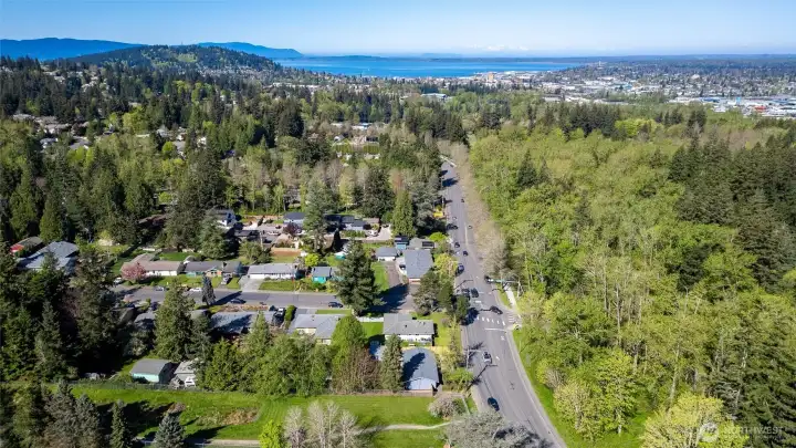 Directly across the street from Whatcom Falls Park—enjoy playgrounds, trails, and one of Bellingham’s most beloved outdoor escapes just steps from home.