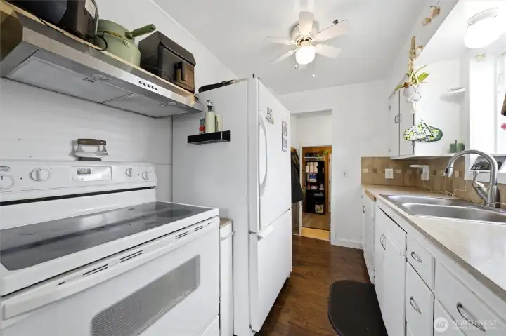 Kitchen from nook