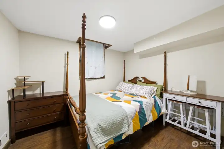 Lower bedroom