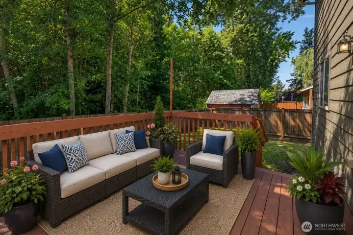 Great Indoor/Outdoor living potential Great Indoor/Outdoor living potential