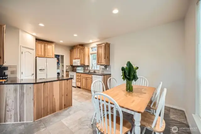 Open Kitchen