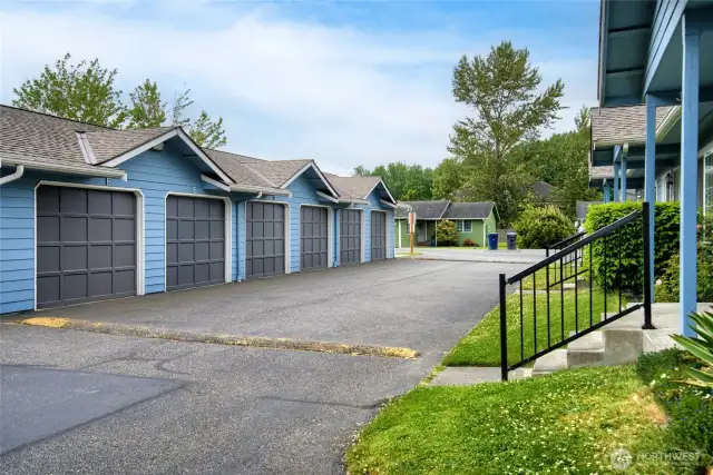 Garage right out the front door