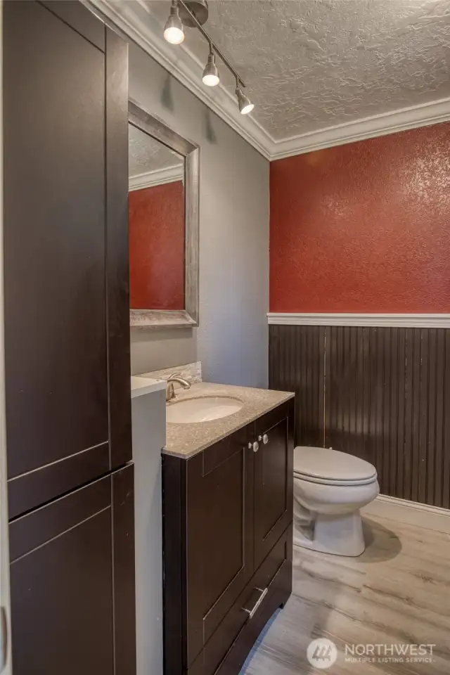 Primary 1/2 bath