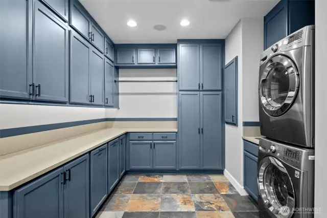 Mud room laundry