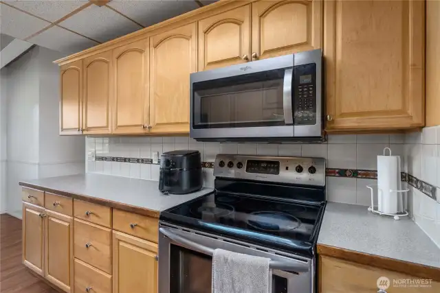 Solid cabinets and lots of counters