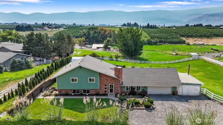 Almost 1 acre with in-ground sprinklers and irrigation water