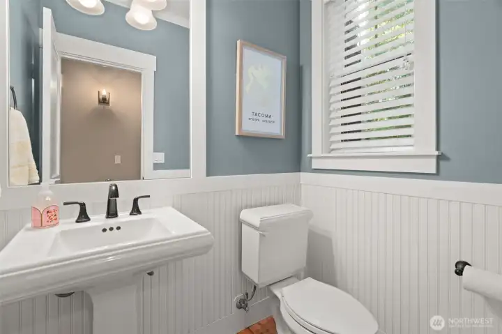 Powder room
