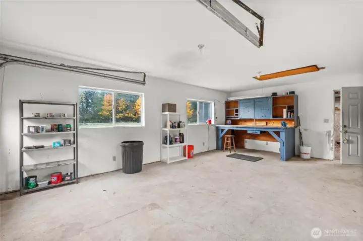 Garage/shop