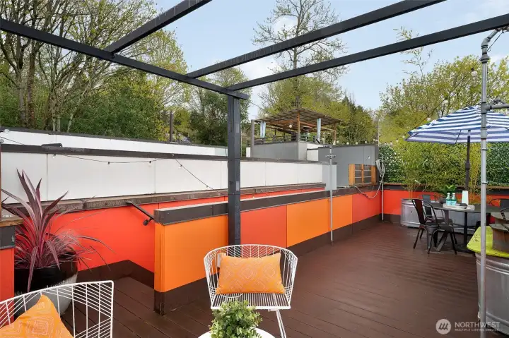 Host legendary summer BBQs and hangs with your friends in this space - it's bound to be your favorite spot to spend time in the summer!