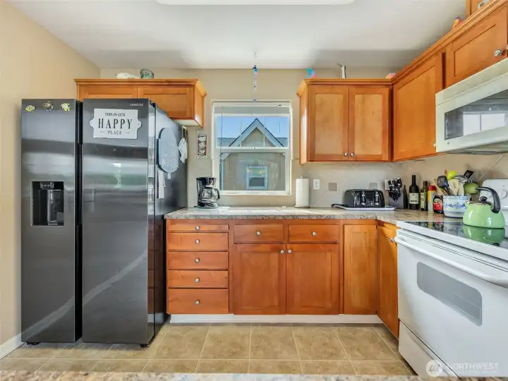 Large kitchen with eating space.